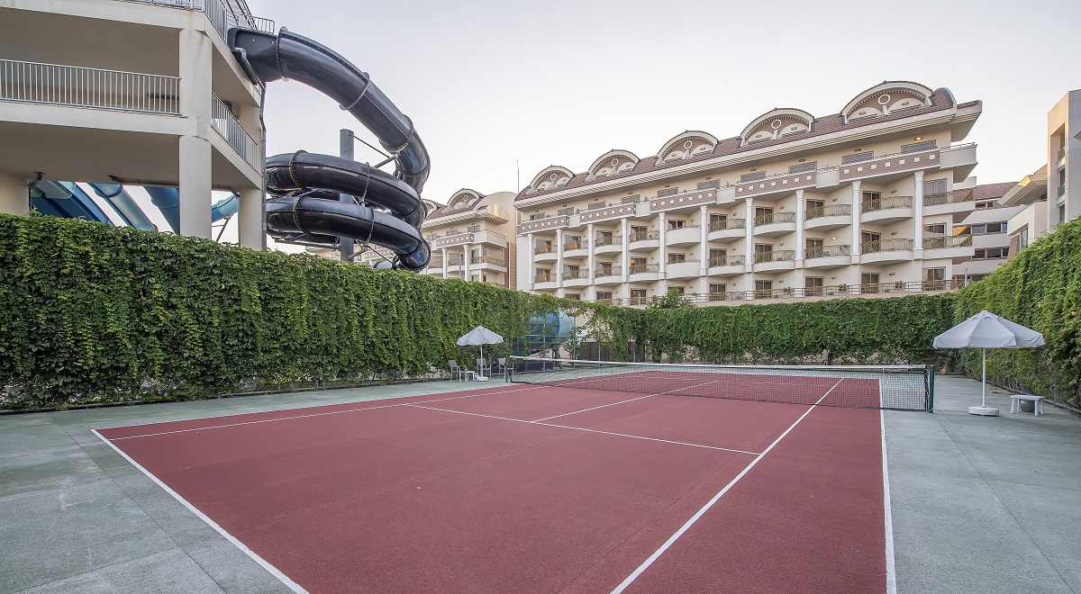 Kirman Belazur Resort & Spa