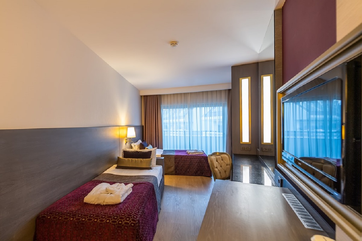 Kirman Belazur Resort & Spa