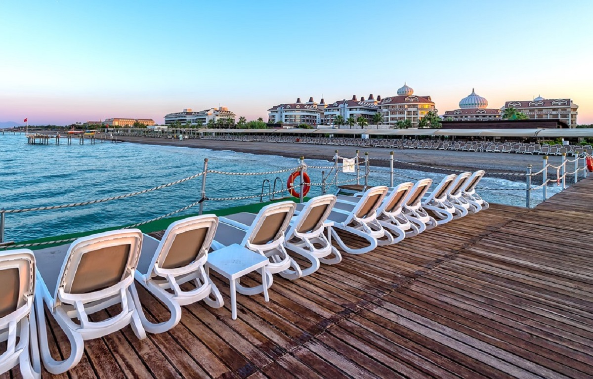 Kirman Belazur Resort & Spa