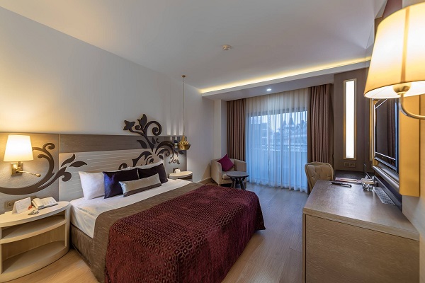 Kirman Belazur Resort & Spa