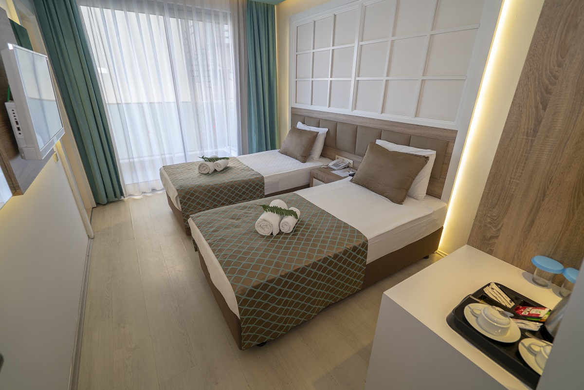 Kleopatra Lıfe Otel