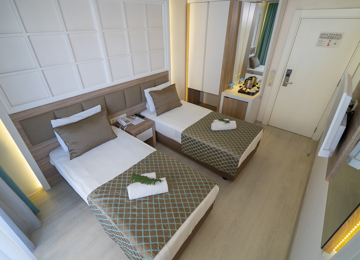 Kleopatra Lıfe Otel