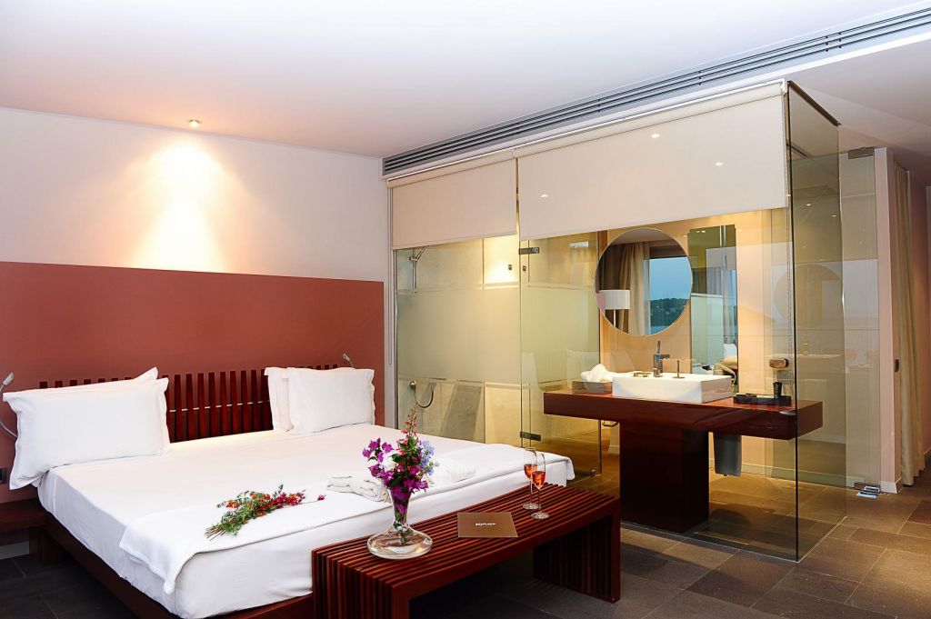 Kuum Hotel