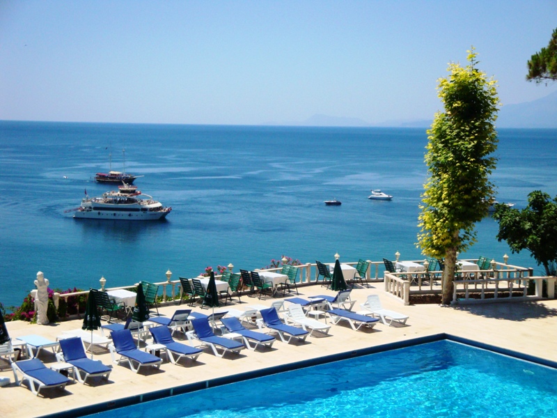 Lara Hotel