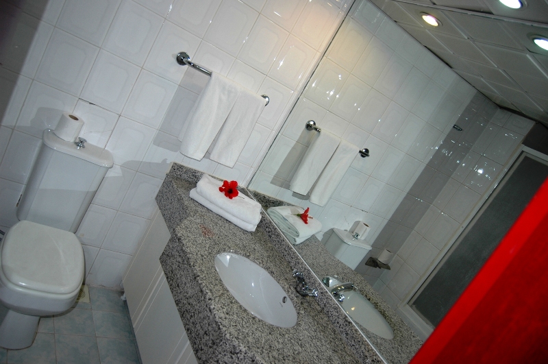 Lara Hotel