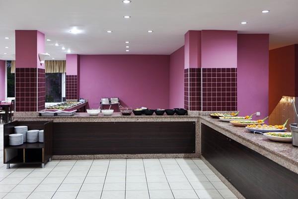 Larissa Garden Hotel