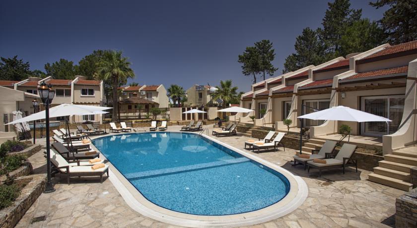 Le Chateau Lambousa Hotel