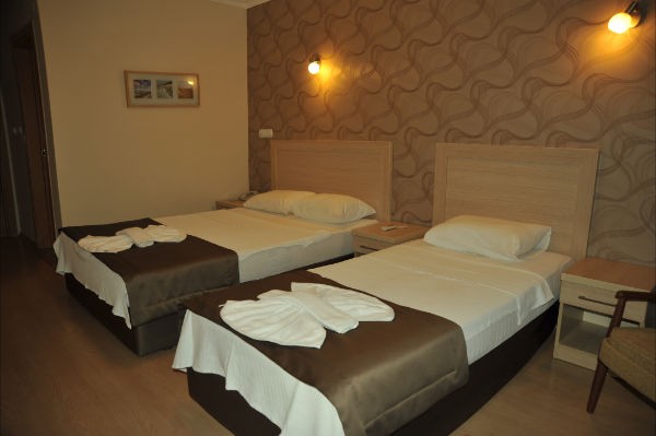 Letoon Plus Otel