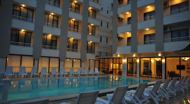 Letoon Plus Otel