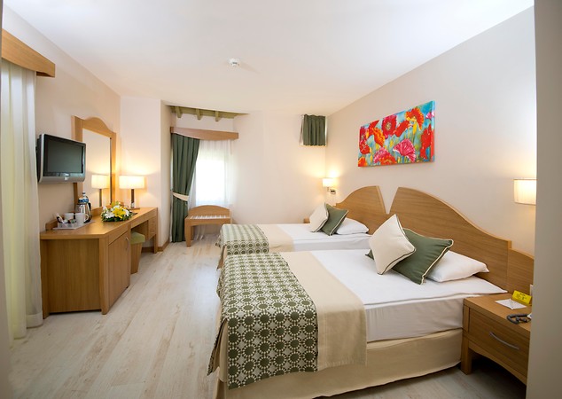 Limak Arcadia Golf Resort