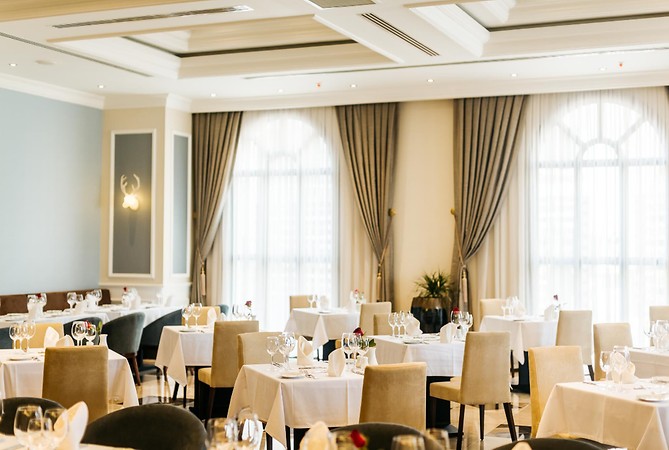 Lord's Palace Hotel