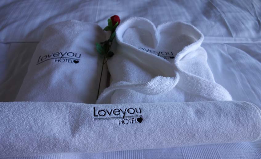 Love You Hotel Ayayorgi