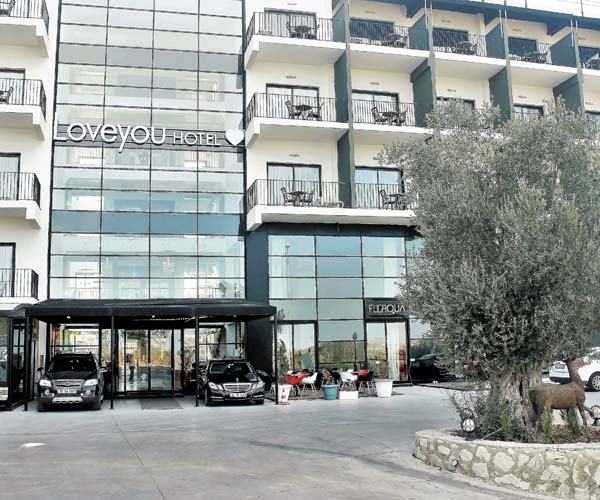 Love You Hotel Ayayorgi