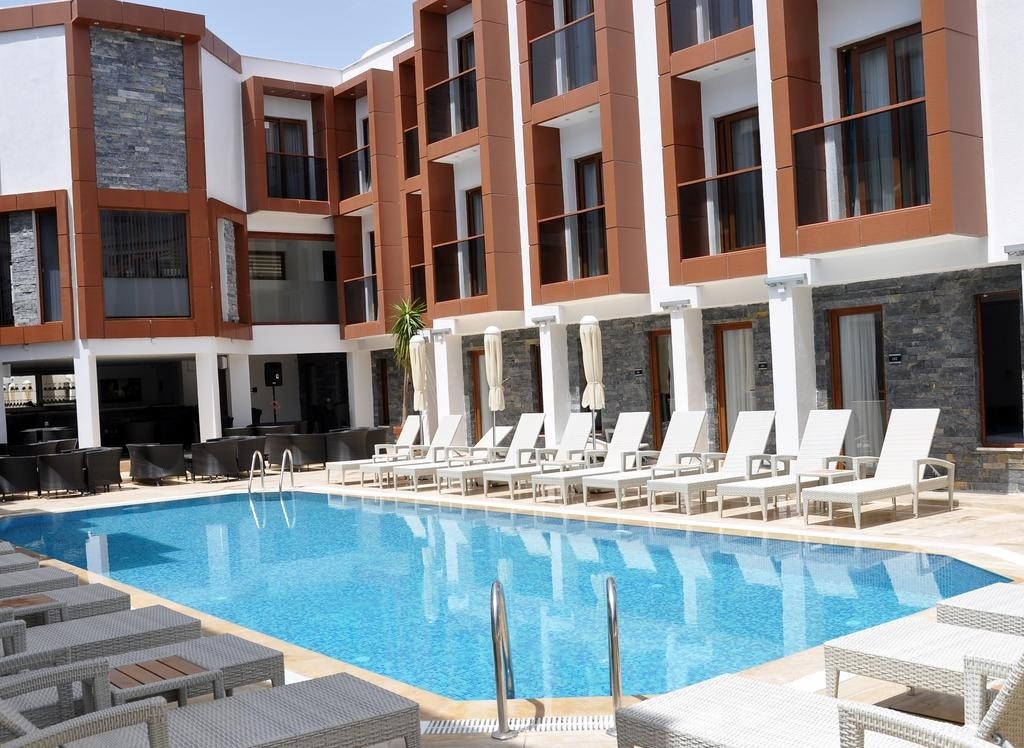Majeste Hotel