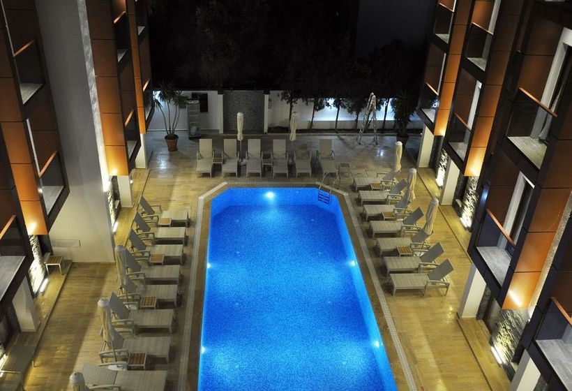 Majeste Hotel
