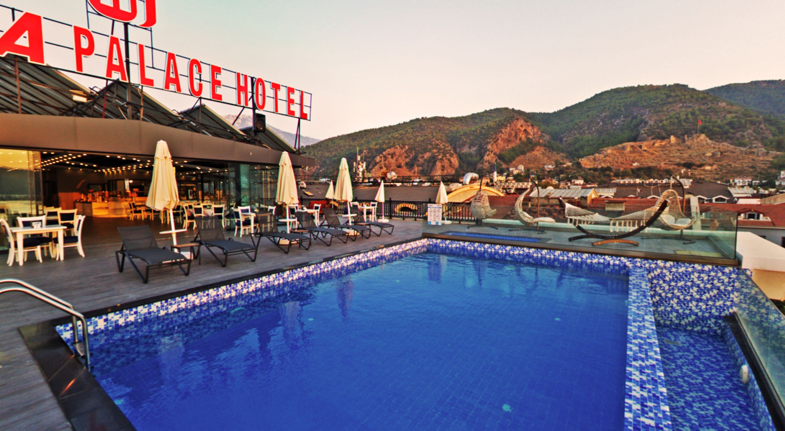 Mara Palace Hotel