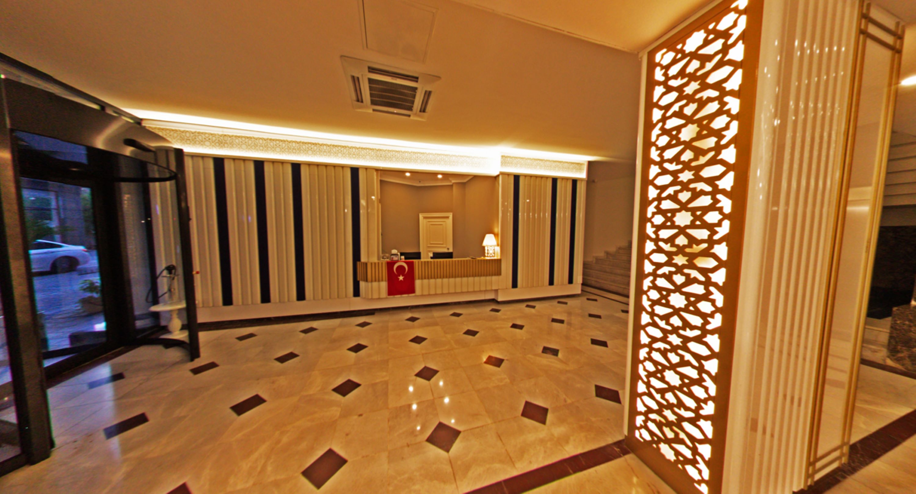 Mara Palace Hotel