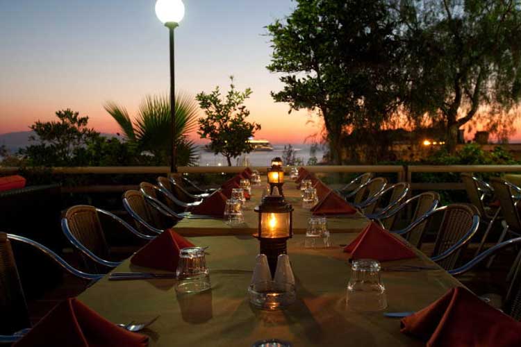 Marina Hotel Kuşadası