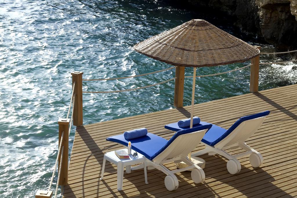 Maya Bistro Hotel Beach