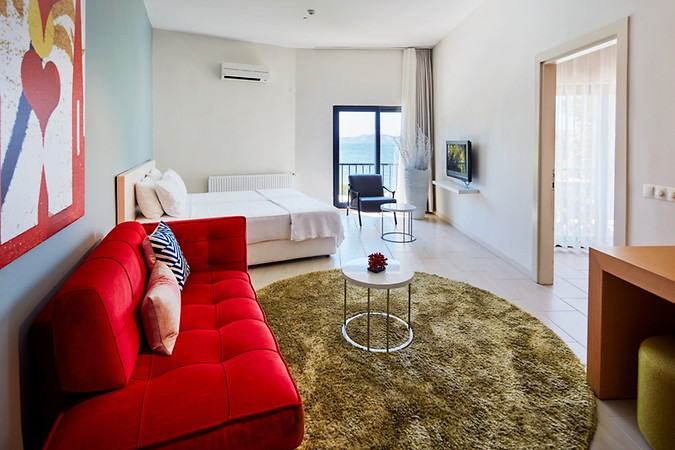 Med-inn Boutique Hotel