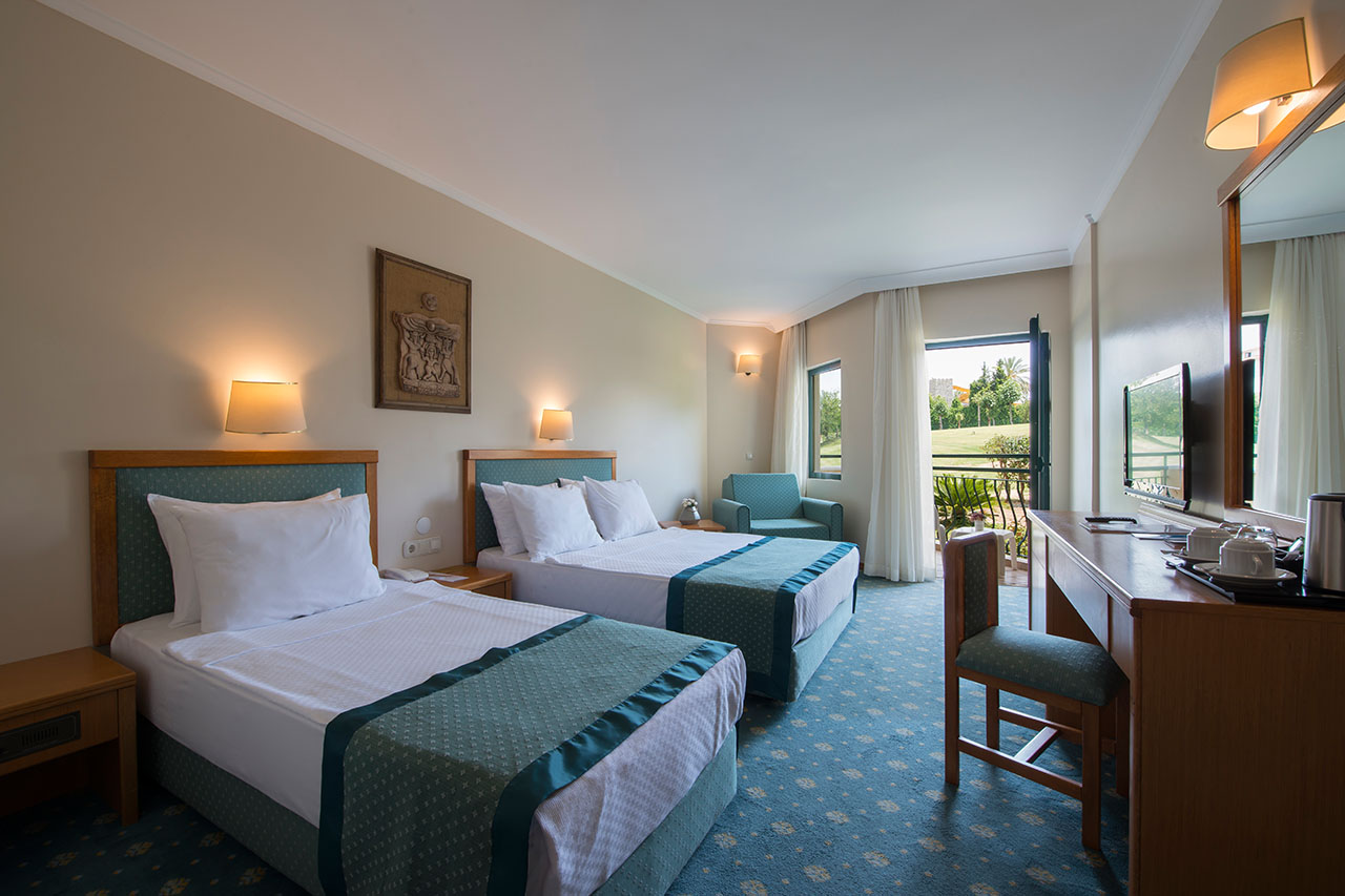 Miramare Queen Hotel