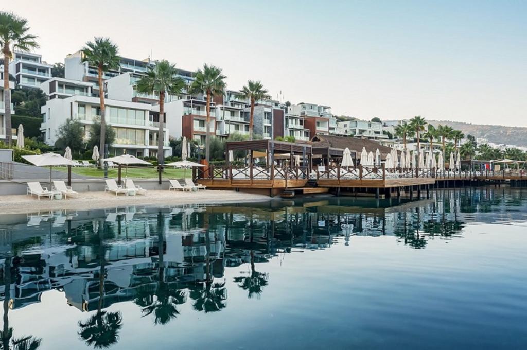Mivara Luxury Resort Hotel