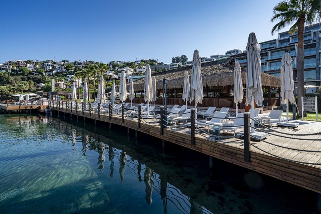 Mivara Luxury Resort Hotel