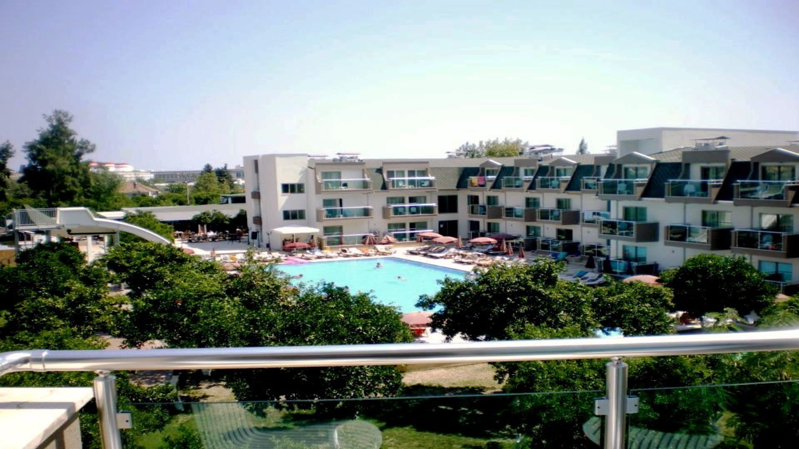 Monna Roza Garden Resort