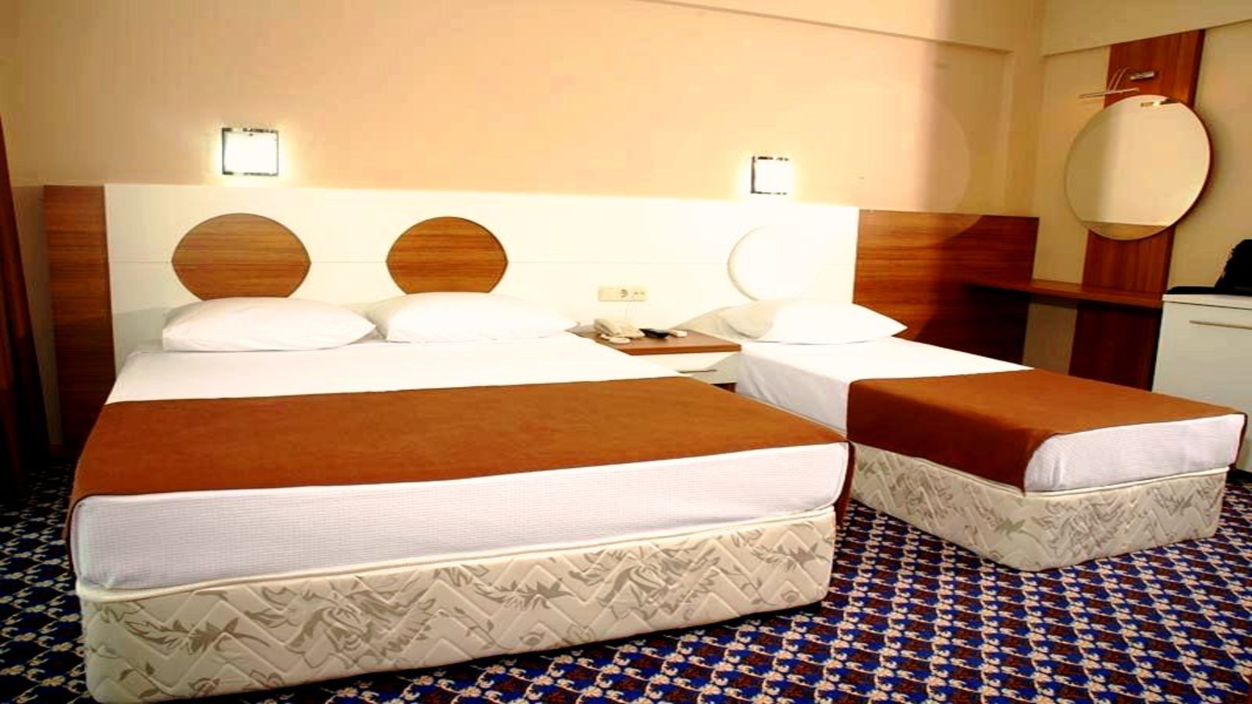 Monna Roza Garden Resort