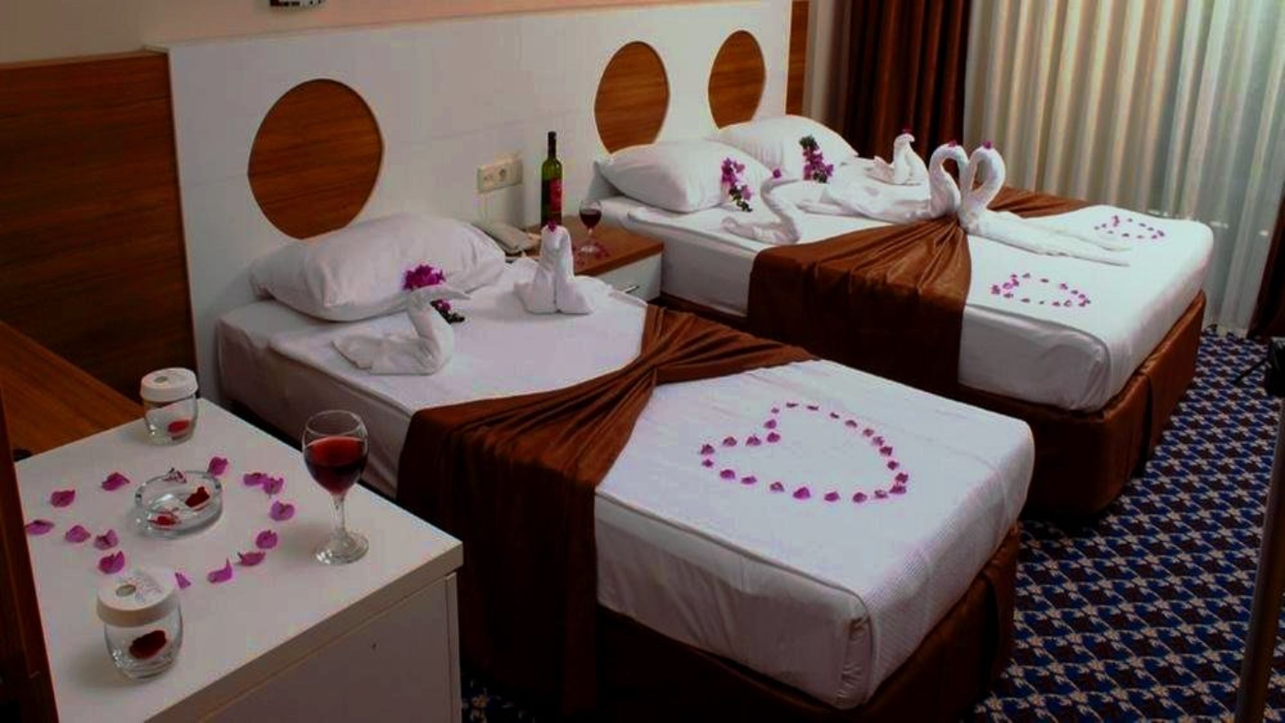 Monna Roza Garden Resort
