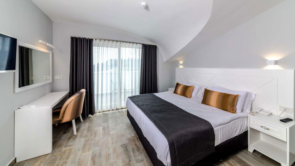 Motto Premium Hotel