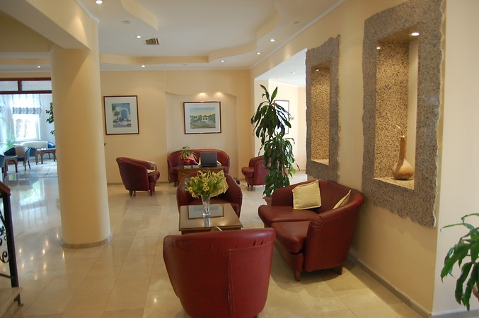Mountain View Hotel And Villas