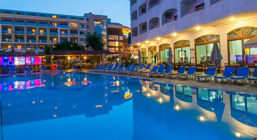 My Dream Hotel