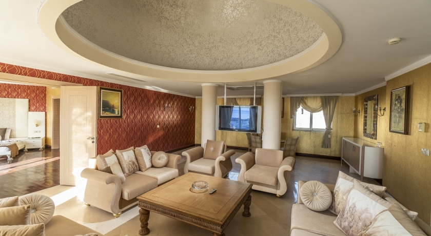 My Mira Deluxe Resort