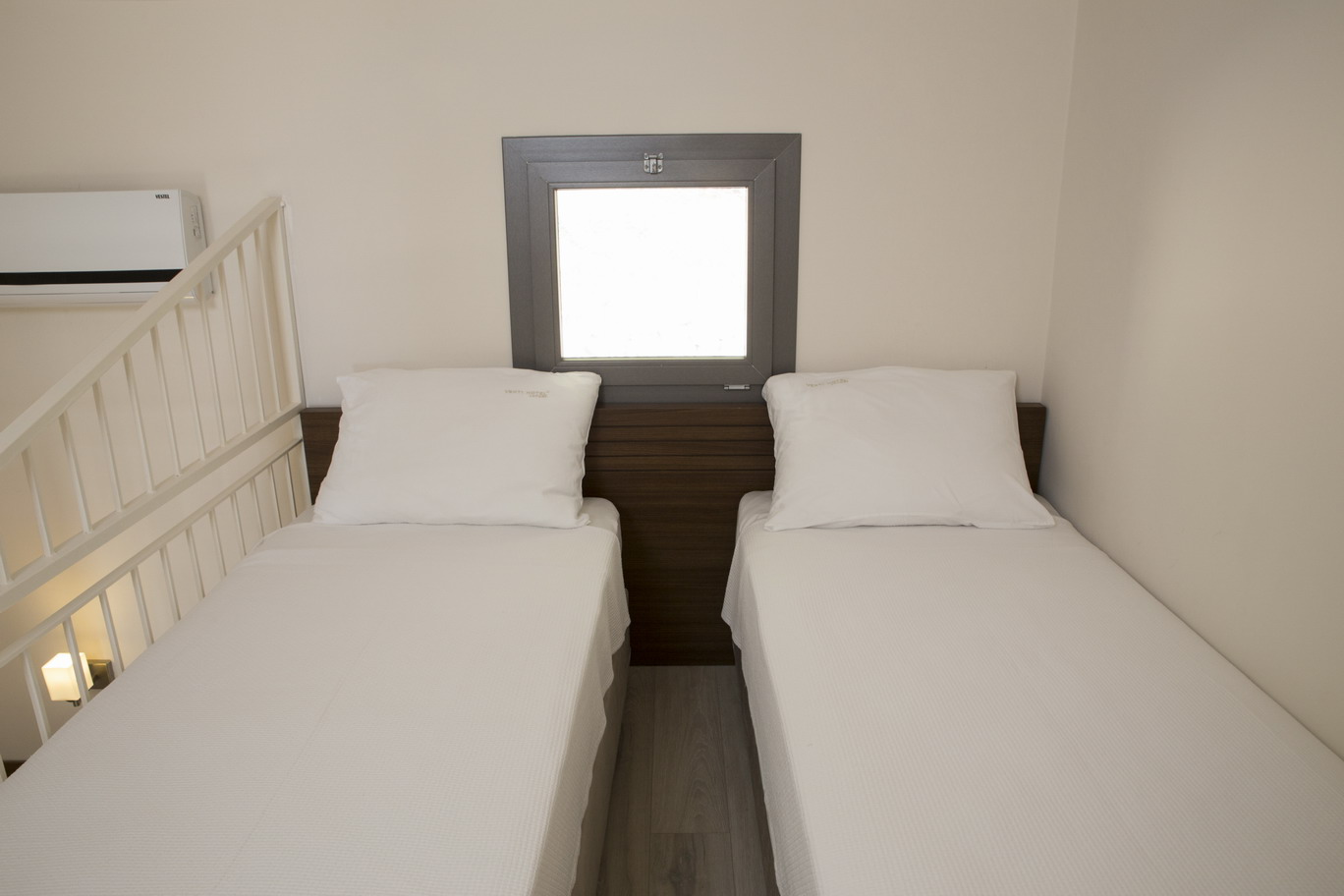 Neopol Hotel Deluxe