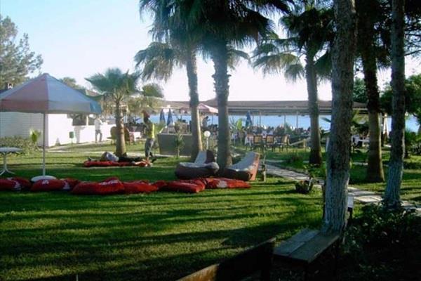 Nova Beach Hotel