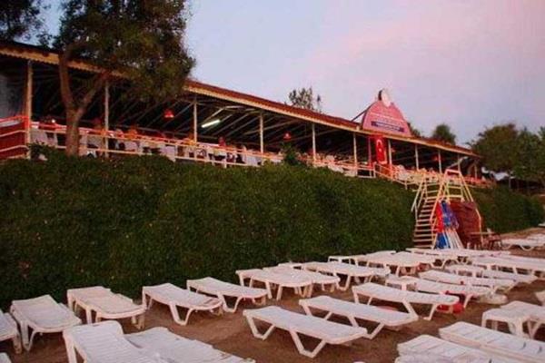 Nova Beach Hotel