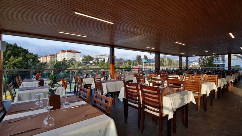 Opia Boutique Hotel