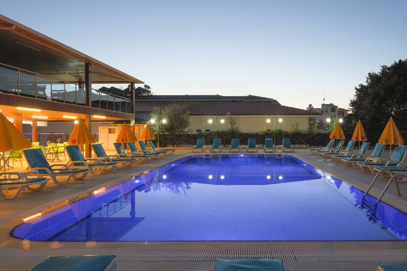 Opia Boutique Hotel