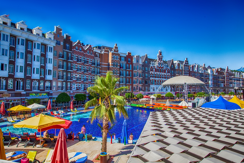 Orange County Resort Hotel