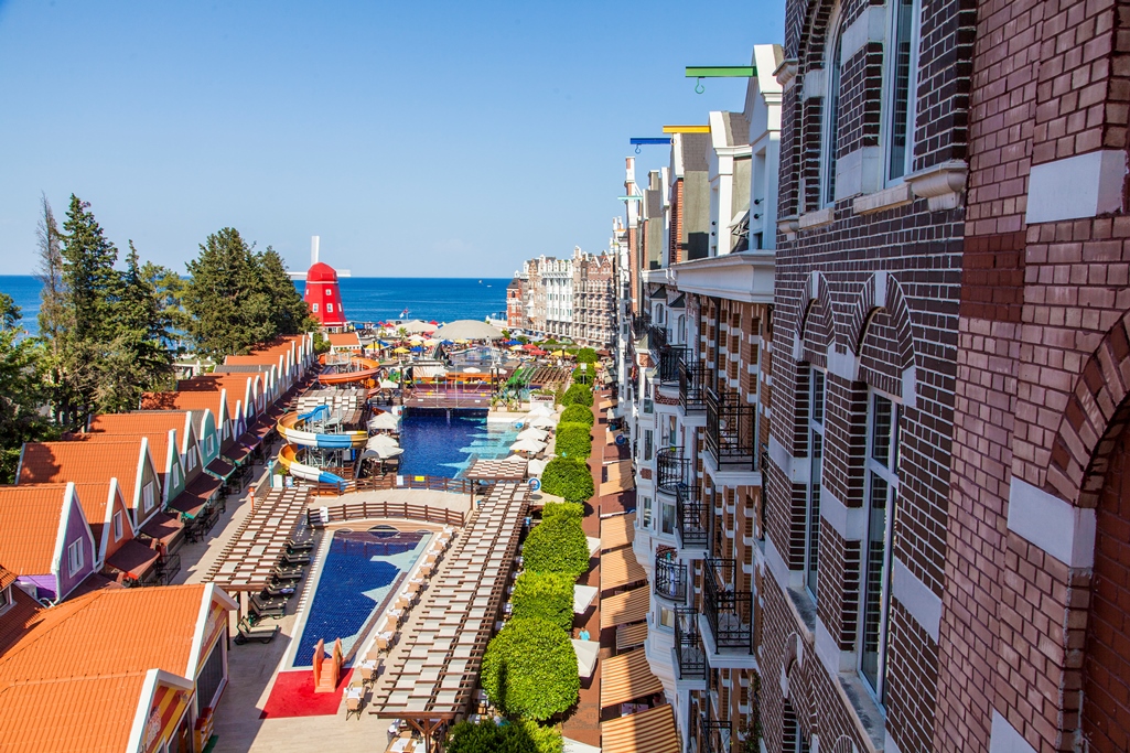 Orange County Resort Hotel