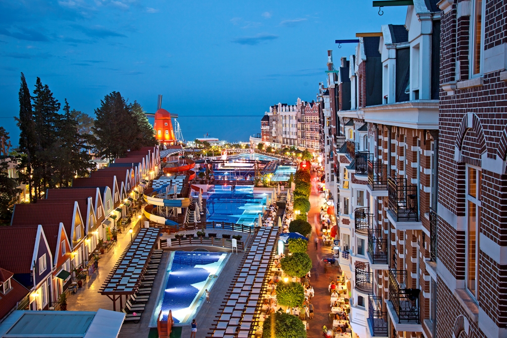 Orange County Resort Hotel