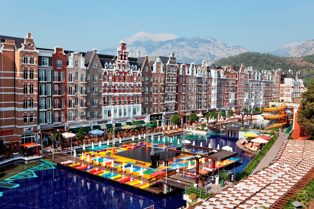 Orange County Resort Hotel
