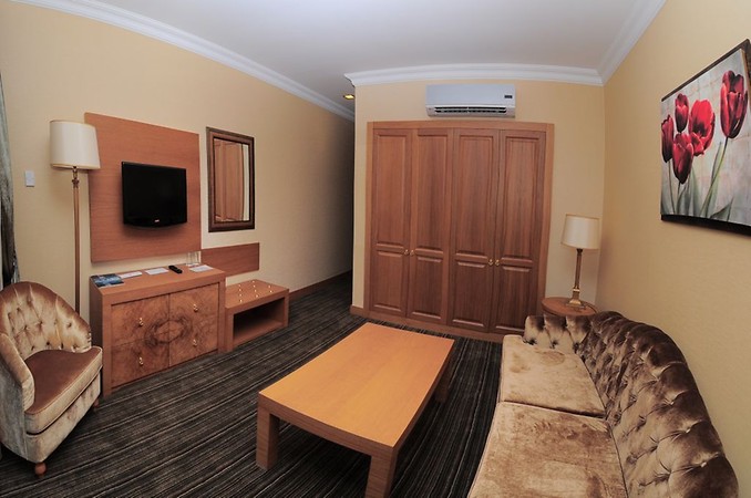 Oscar Resort Hotel