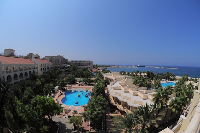 Oscar Resort Hotel