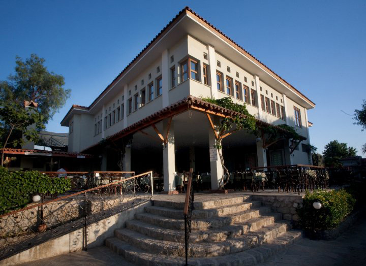Ova Resort