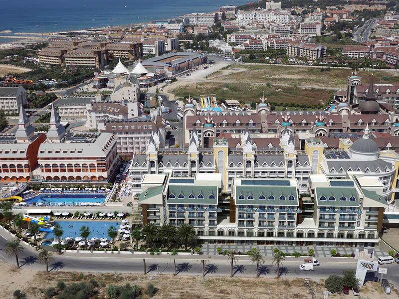 Palm World Resort & Spa