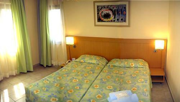 Paradise Side Beach Hotel