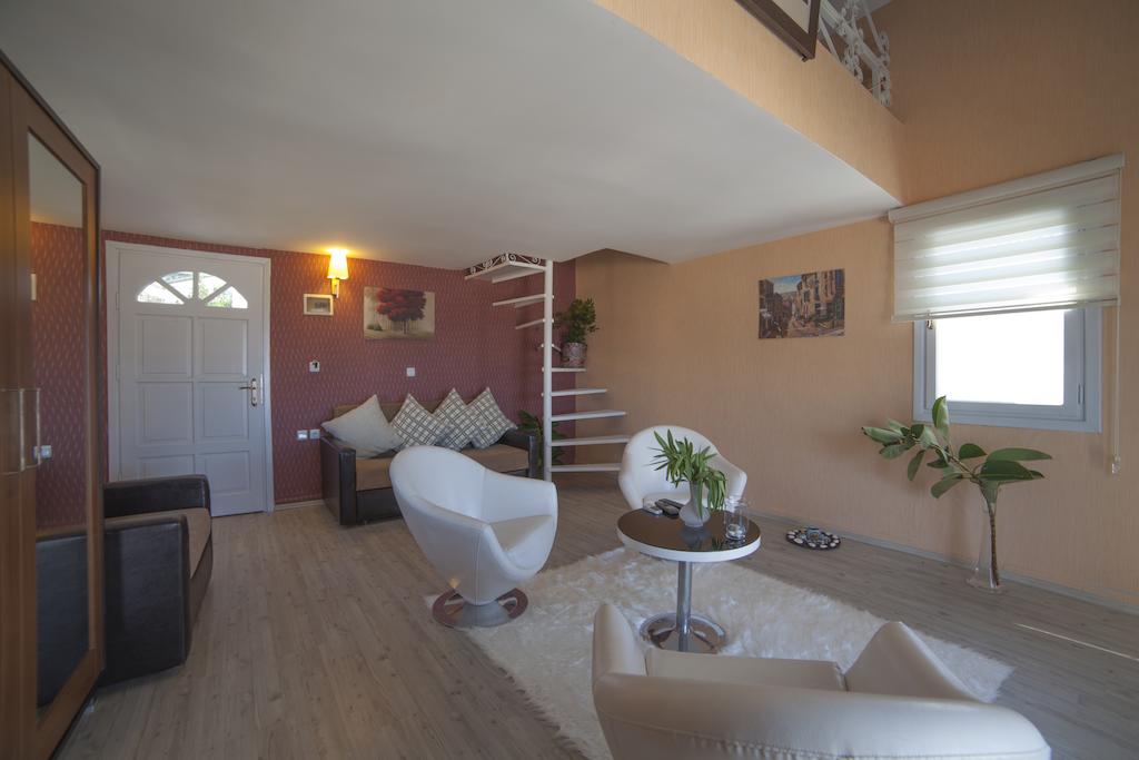 Peace Boutique Hotel