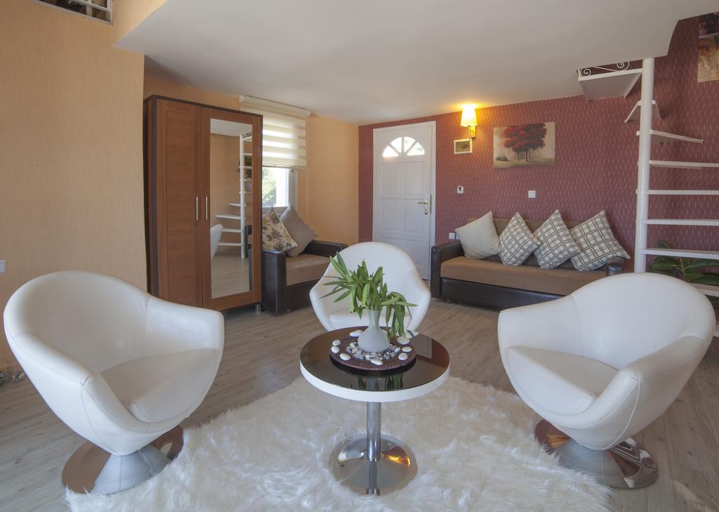 Peace Boutique Hotel